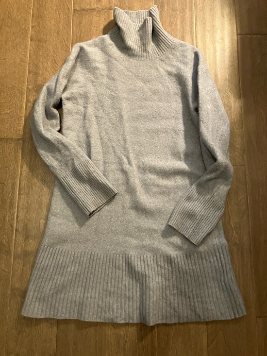 Everlane Sweaters - Everlane Heather Gray wool blend sweater tunic medium